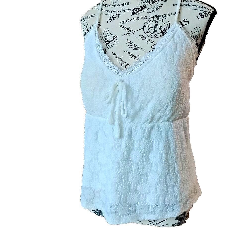 Women 3X White Lace Cami Cropped Tank Top Straps Stretch Tie Front NEW